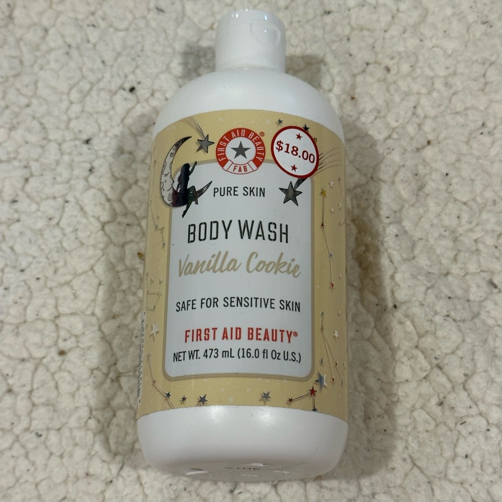 first aid beauty vanilla cookie body wash